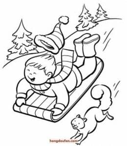 欢乐冬雪季节！10张滑雪橇打雪仗的孩子们卡通角色涂色图片！