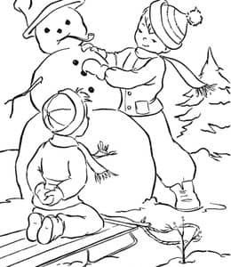 10张乐趣和创造性最喜欢的堆雪人活动卡通涂色儿童画免费下载！