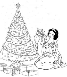 一起和白雪公主过圣诞节！9张为孩子们准备的圣诞节涂色图片大全！
