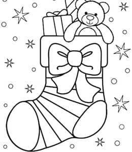 传递温暖和爱心！12张姜饼小人和圣诞节袜子涂色免费图片！