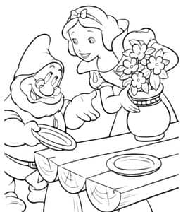 11张《白雪公主和七个小矮人》动画电影卡通涂色图片免费下载！
